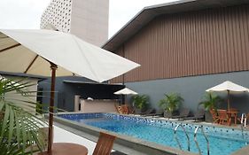 Hotel Ibis Jakarta Cawang